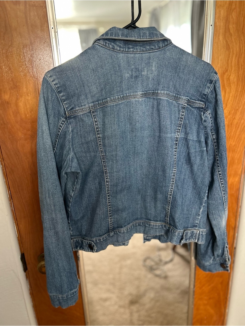 Kut from the Kloth Light Blue Denim Jacket - Picture 2 of 4